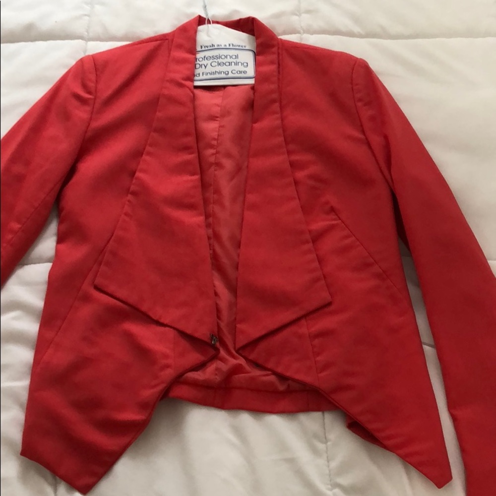 Red orange 2n bebe xS runs big